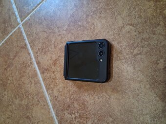SAMSUNG GALAXY Z FLIP 5. 512GB - 7