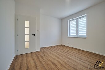RODINNÝ DOM PODHORANY, OKRES PREŠOV - 7