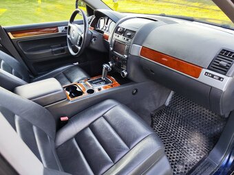 Volkswagen Touareg 3.0 TDI - 7