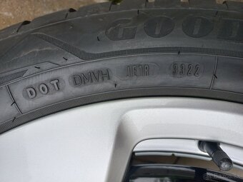 VW ID BUZZ zimní sada 20 Stockton Goodyear 9mm DOT 4922 - 7