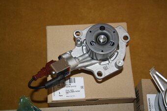 Original rozvodová sada VAG 04L198119AC + 04L121011N - 7