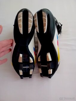 Salomon,SNS,velkost 38,5 vnutorna dlzka cca 25.5 ale sadnu l - 7