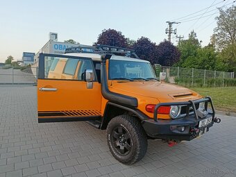 TOYOTA FJ LAND CRUISER 4,0 V6 4x4 LPG 110 000 KM 1 Majitel - 7
