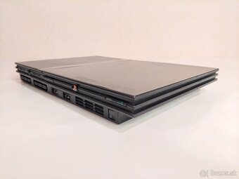 Sony PlayStation 2 (PS2) Slim + 2 ovládače + 5 hier - 7