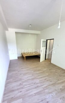 PRENÁJOM: VEĽKÝ 1 IZBOVÝ BYT, FONČORDA - 7