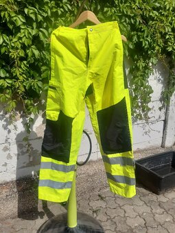 Predám Pracovnú bundu, nohavice a topánky. - 7