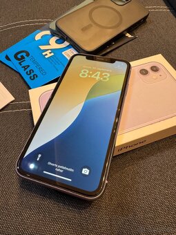 Apple iPhone 11 64GB Fialový - TOP stav - 7
