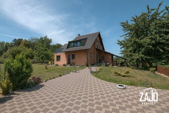 RD s pozemkom 2 533 m² a výhľadom na Vršatec   Ilava - 7