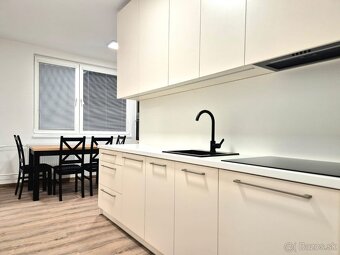 Ponúkam na predaj 3 izbový byt v Trenčíne na ulici Západná . - 7