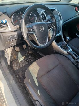 Rozpredam Opel Astra J ST 1.4 Turbo 88kw A14net - 7