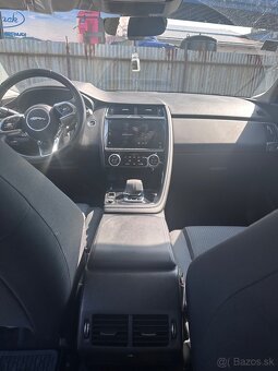JAGUÁR E-Pace 2,0l4 MHEV AWD - 7