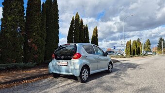 Toyota Aygo benzín automat - 7