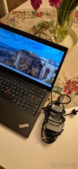 Predam Lenovo ThinkPad T495s Ryzen5 Vega8 WIN11 - 7
