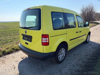 Volkswagen Caddy 1.6 TDI 5 miestna - 7