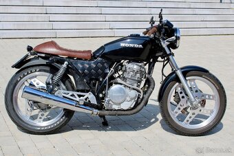 Honda XBR 500 Cafe Racer / A2 - 7
