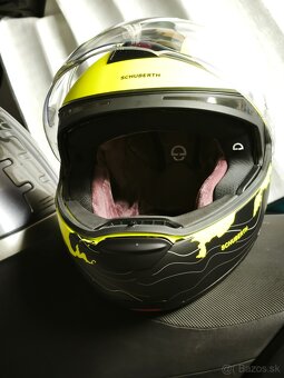 Schuberth C4 PRO magnitudo - 7