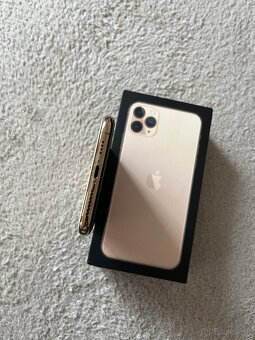 Apple iPhone 11 pro max 256 gb Gold - 7
