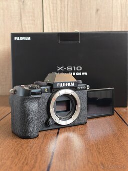 Fujifilm X-S10 + príslušenstvo - 7