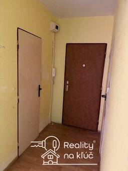 Na predaj veľký 2-izbový byt s balkónom na Podzámskej ulici - 7