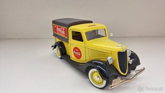 1:18 - 1:19 FORD V8 PICK UP - 7