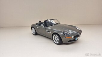 1:18 BMW Z8 - 7