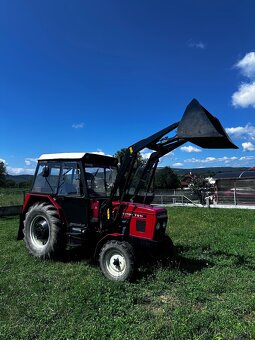 Predám traktor Zetor 7011 s čelným nakladačom - 7