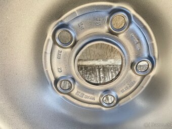 Falken zimné 215-65 r17 - 7