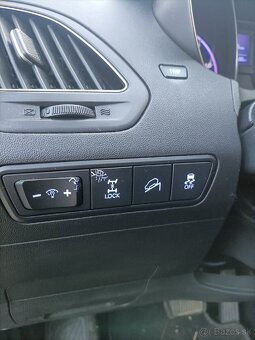 Hyundai ix35 2.0 CRDi VGT Style - 7