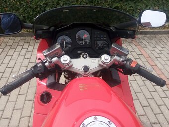 Honda VFR750 - 7