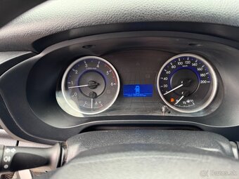 Toyota Hilux DC 2.4 I D-4D Live - 7