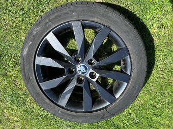 Predám hlinikové disky Skoda Crystal 17" 4x čierne - 7