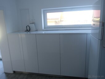 Moderný rod. dom so súp. č. 751, Ožďany, okr.Rimavská Sobota - 7