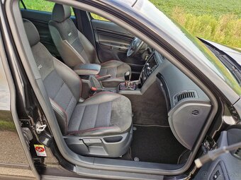Škoda Octavia combi rs 2.0tdi CR - 7