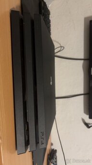 PS4 PRO 1TB + 10 Hier, 2 Ovladace - 7
