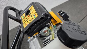 Zemný benzínový vrták 5,2 HP + vrták 25x80cm - 7