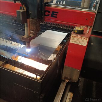 Plazmový rezací stroj PIERCE RUR 2500 P - 7