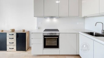 AXIS REAL | Novostavba GUTHAUS úplne nový zariadený 1-izb. b - 7