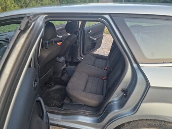 Ford mondeo combi IV 2.0 TDCI - 7