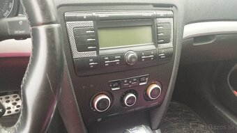 Škoda Octavia combi 1.9 tdi - 7