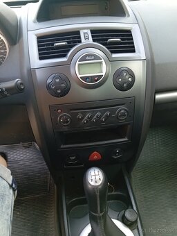 Renault Megane - 7