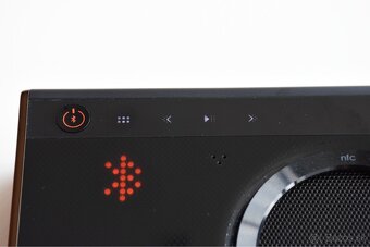 CREATIVE iRoar Rock subwoofer stanica + prenosné repro iRoar - 7