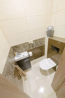 Prenájom krásny 3 izb.ul. Krátka Nitra, centrum. - 7