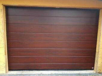 Nová garážová brána nemontovaná - duplicitne objednaná - 7