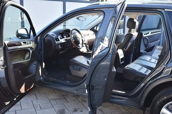 Predám VW Touareg 3.0 - 7