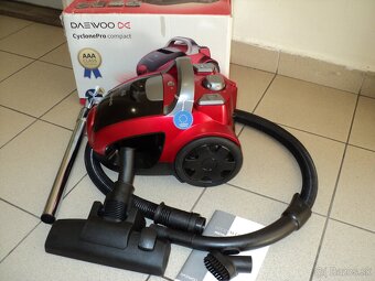 Panvice,pekáč, gril,ohrievač,demižóny,mikrovlnky,vysávač - 7