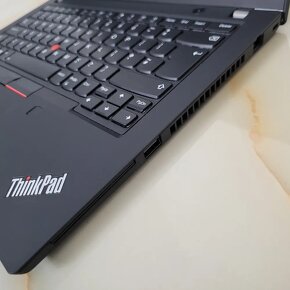 Lenovo ThinkPad T490 i5-8350U 16GB 512GB + Dock 40AH - 7