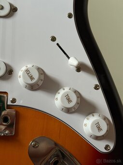 Elektrická gitara Blond STR-1 SB - 7