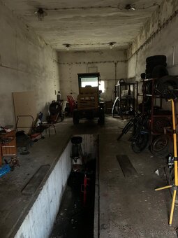 Areál so skladmi, dielňami a domom Liptovský Hrádok 2600 m² - 7