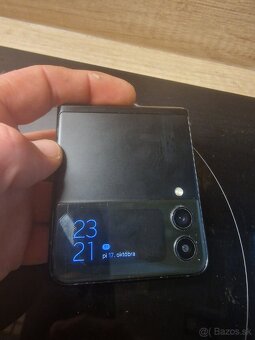 Samsung galaxy flip 3 - 7