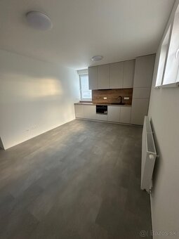 Ponúkame na prenájom 2 -izbový byt - 7